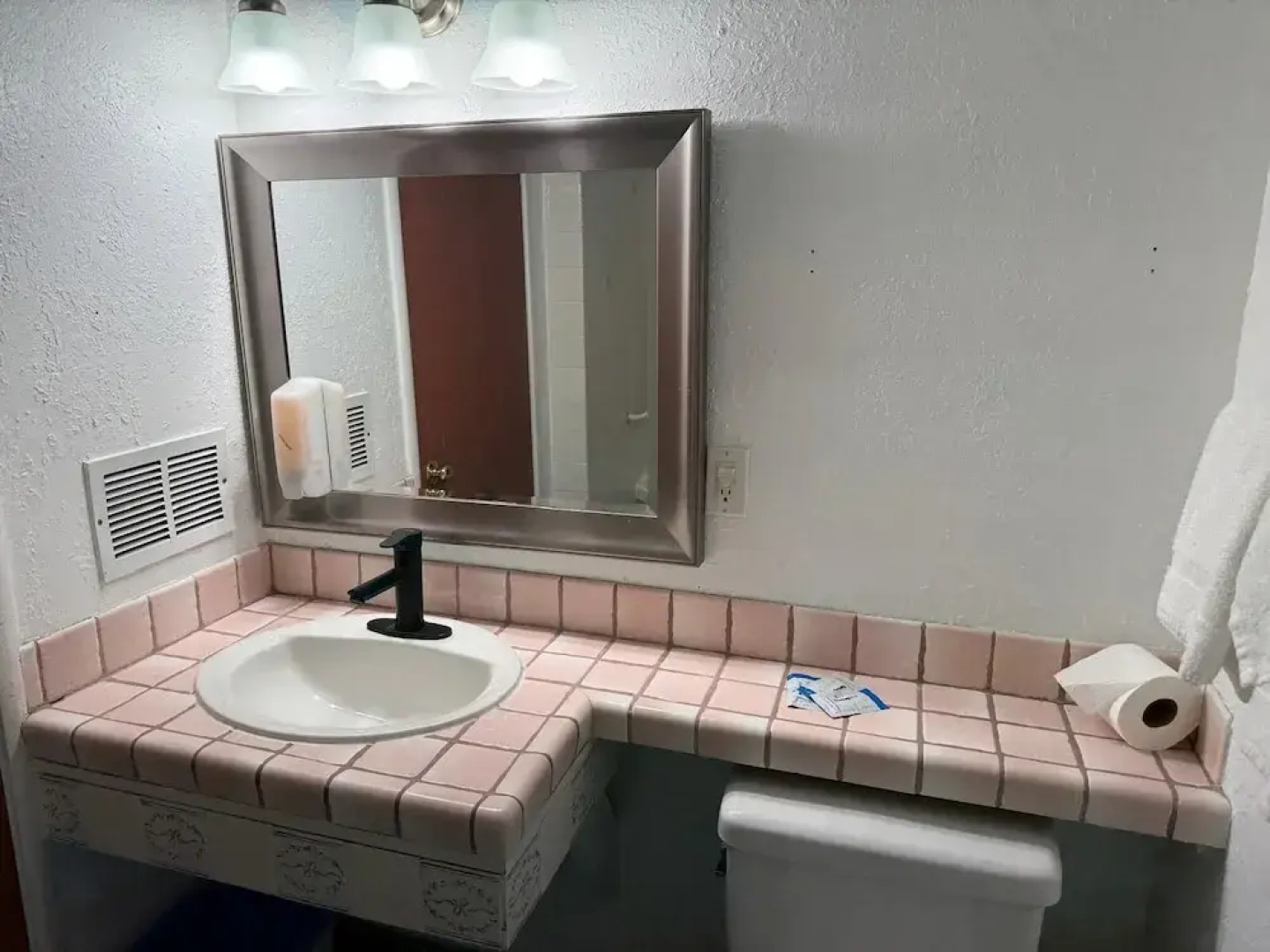 Cinderella Motel