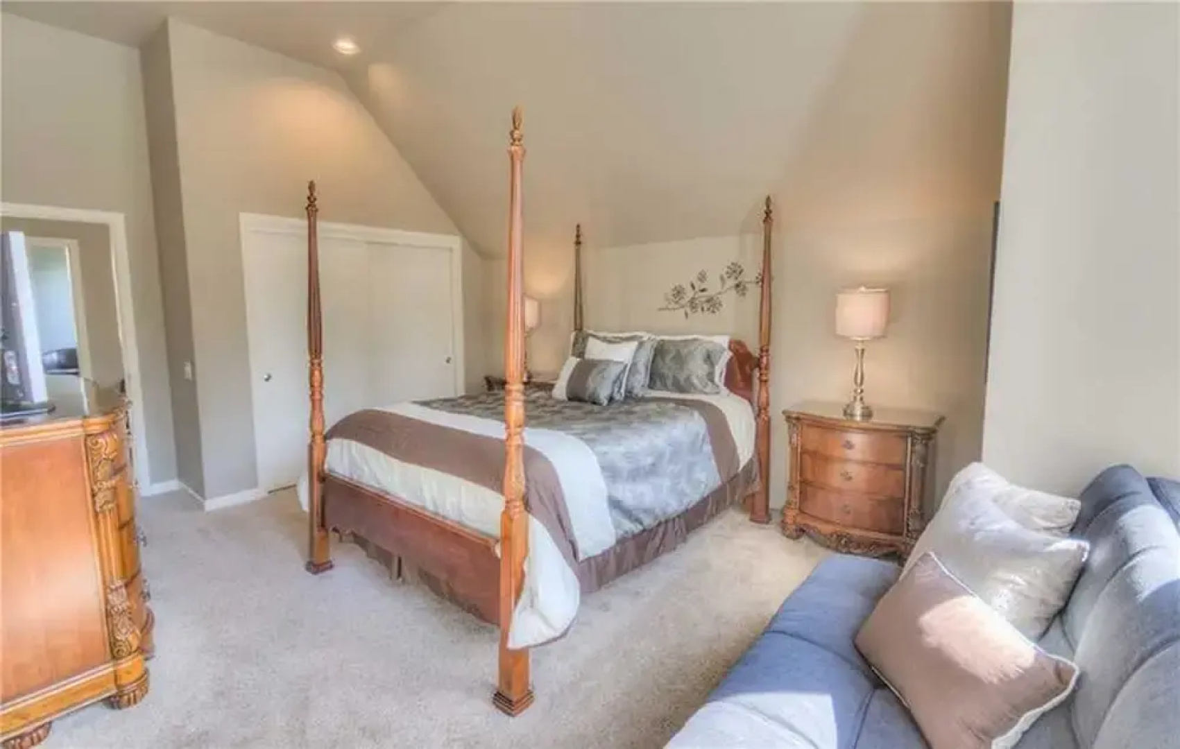Eaglewood Condos