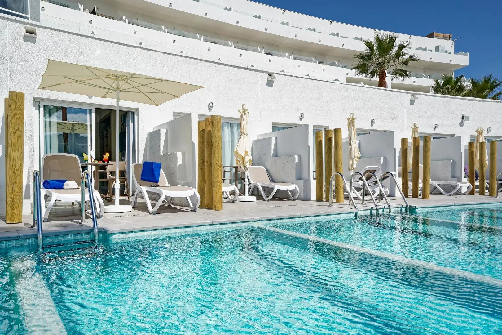 Отель BLUESEA Golden Beach