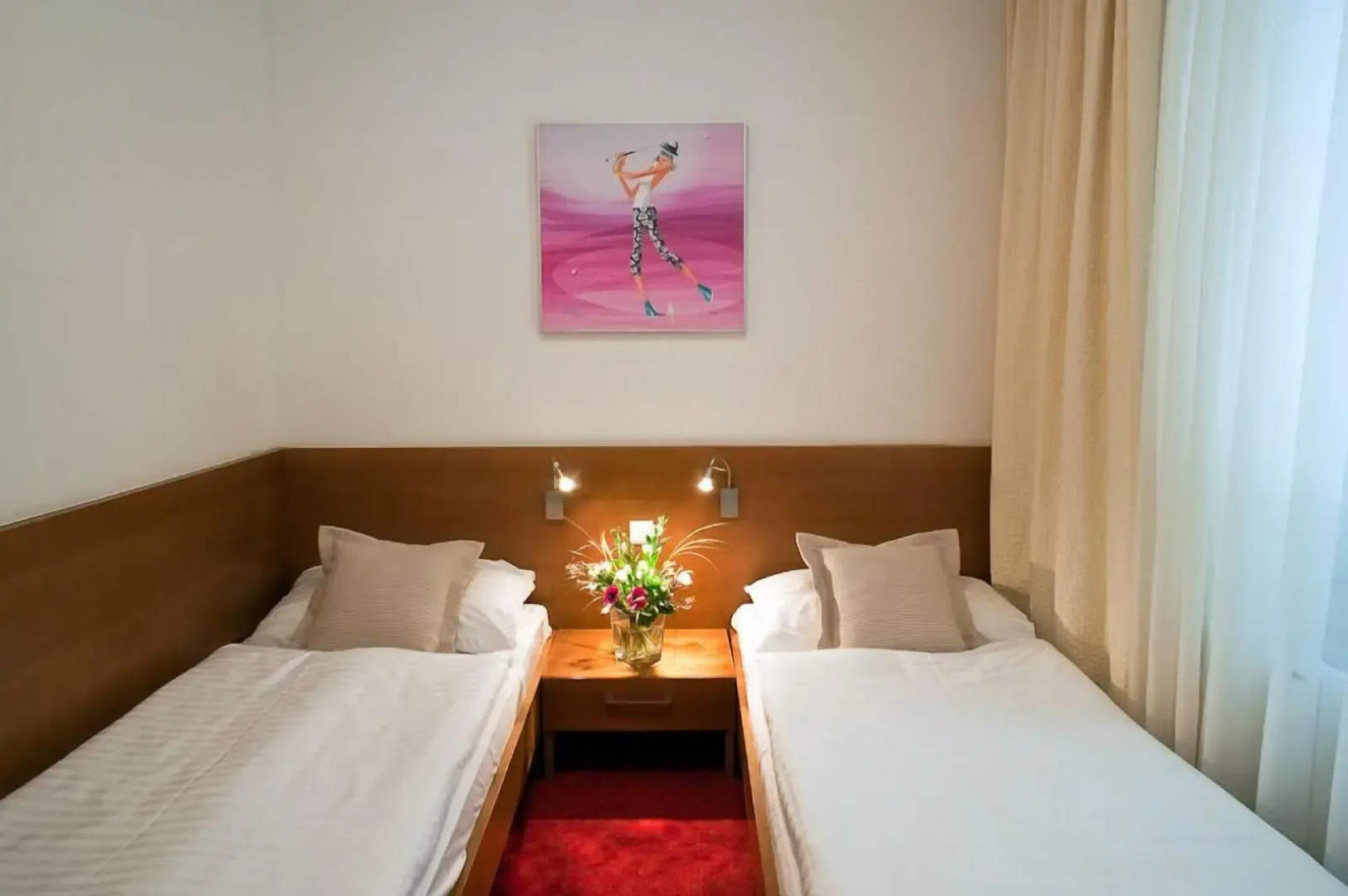 Dependence Hotel Golf