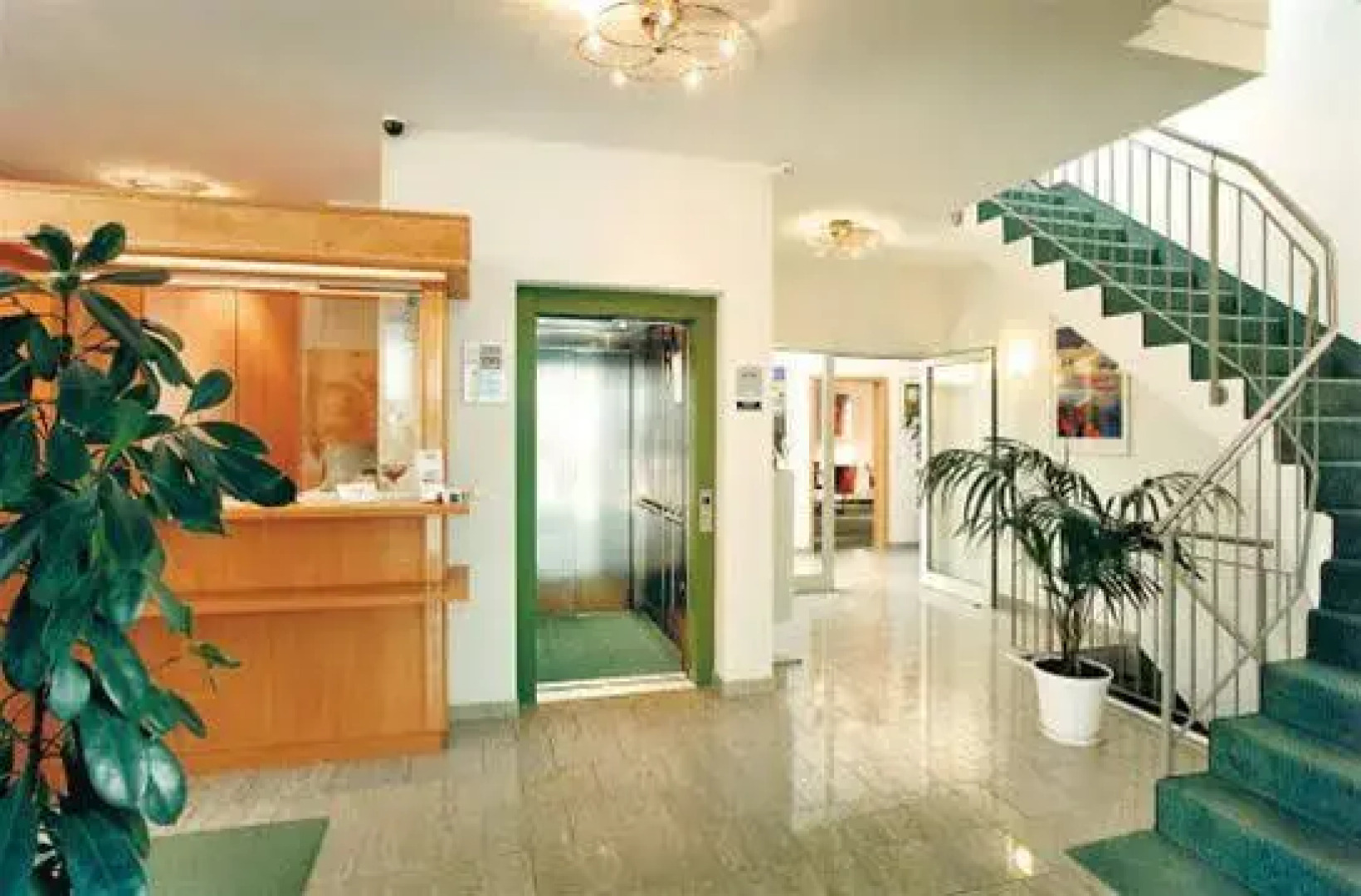 G.U.P.S. Hotel garni Weinheim