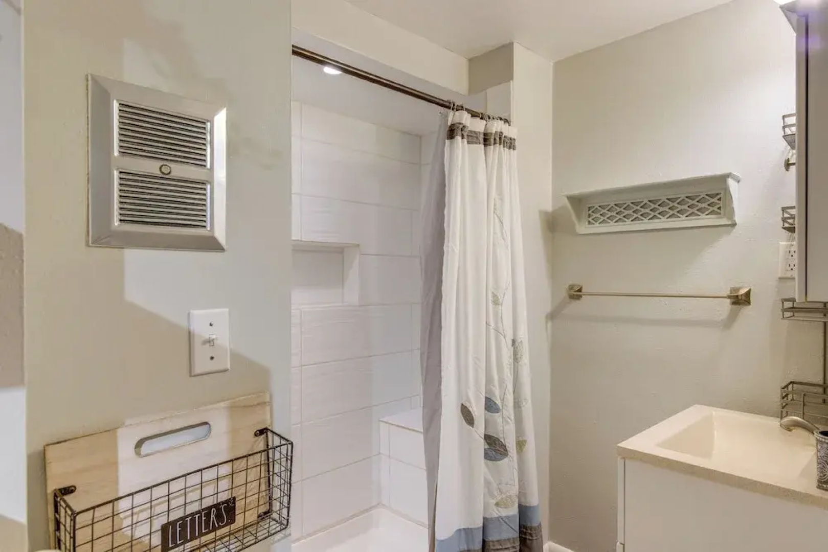 8 Mi to Dtwn Denver: Wheat Ridge Gem w/ Patio