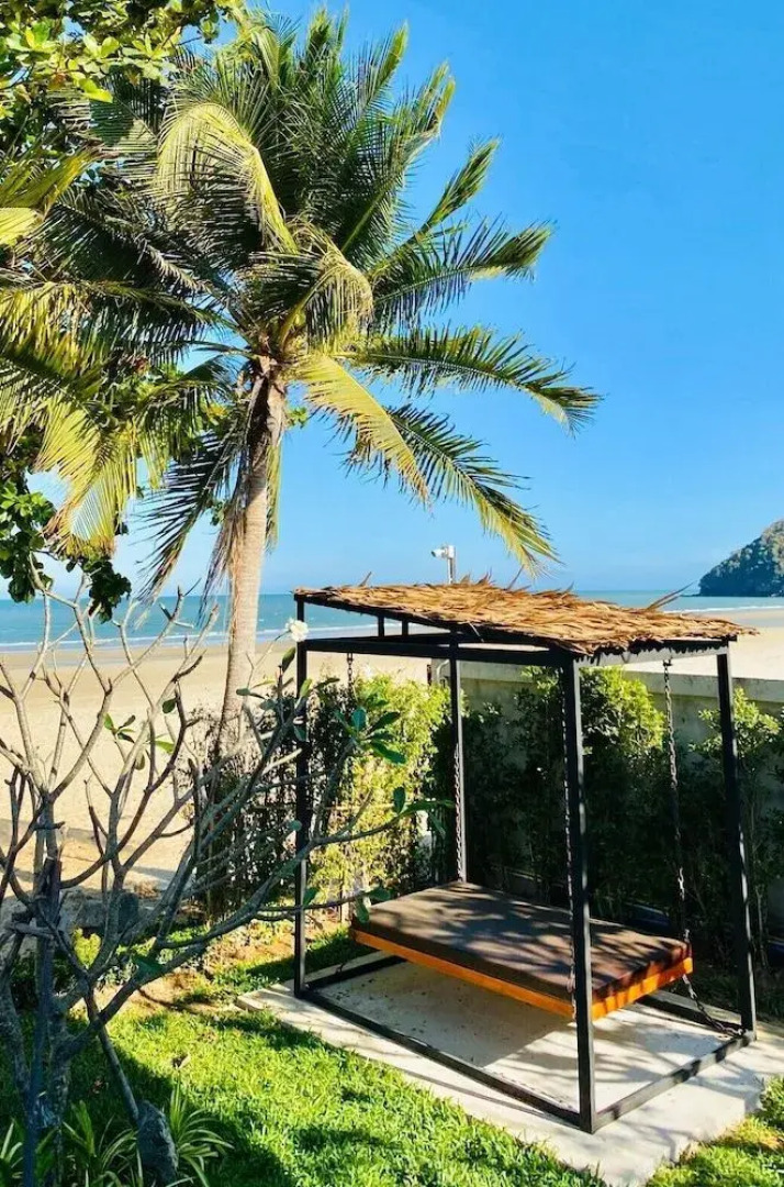 Sea Mountain Villa Resort & Pool Bar