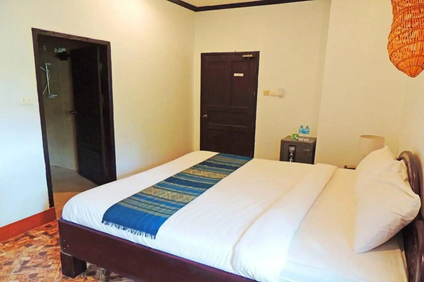 Mad Monkey Luang Prabang