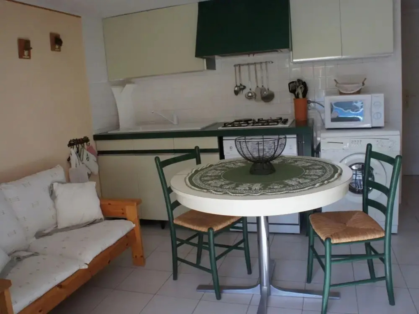 Charming Holiday Cottage With Large Private Pool