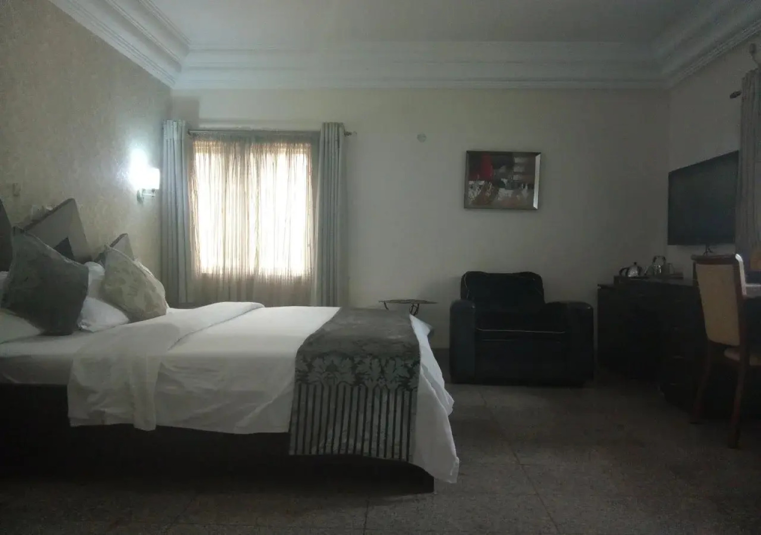 Parischoice Hotels & Resort