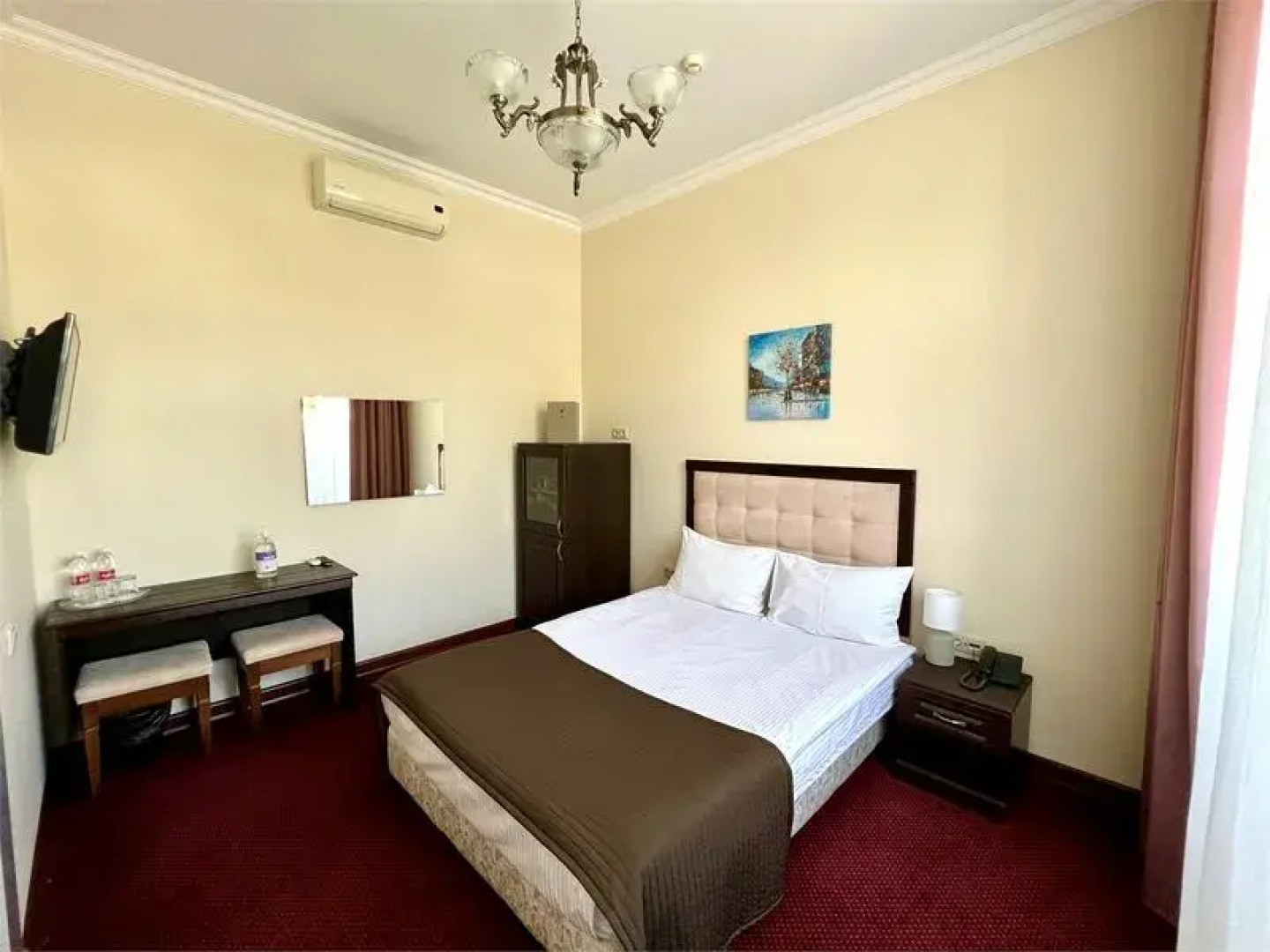 Ле Бристоль