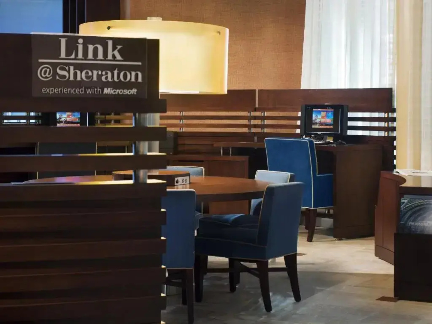 Sheraton Philadelphia Downtown