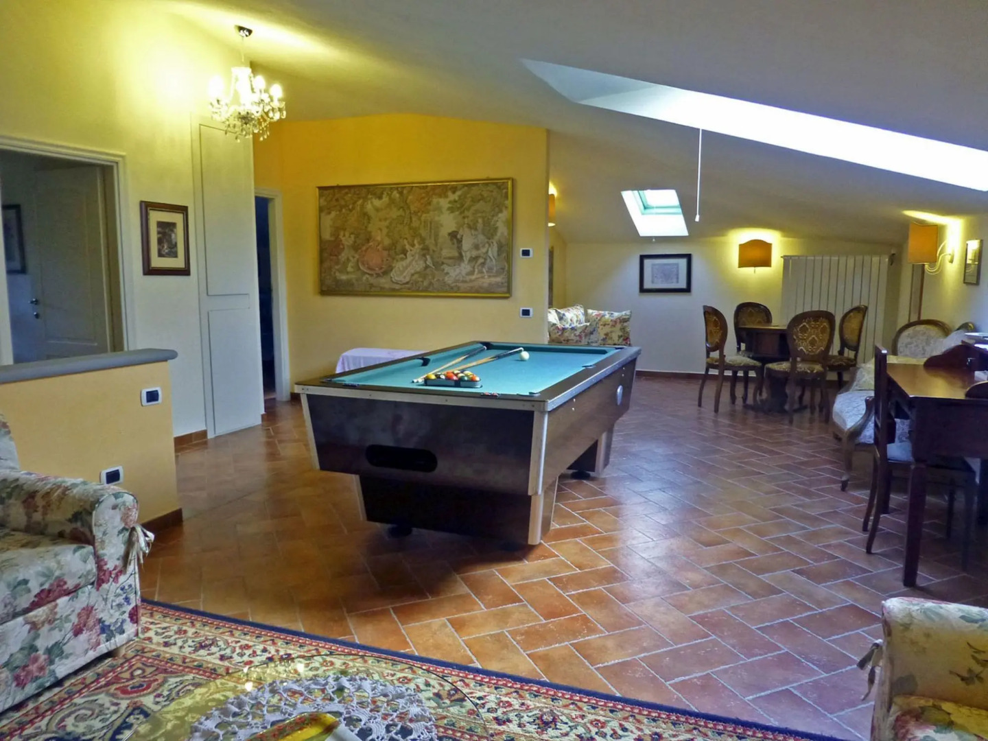 Exclusive Villa Surrounded by Peaceful Pistoia With Private Pool & Spa