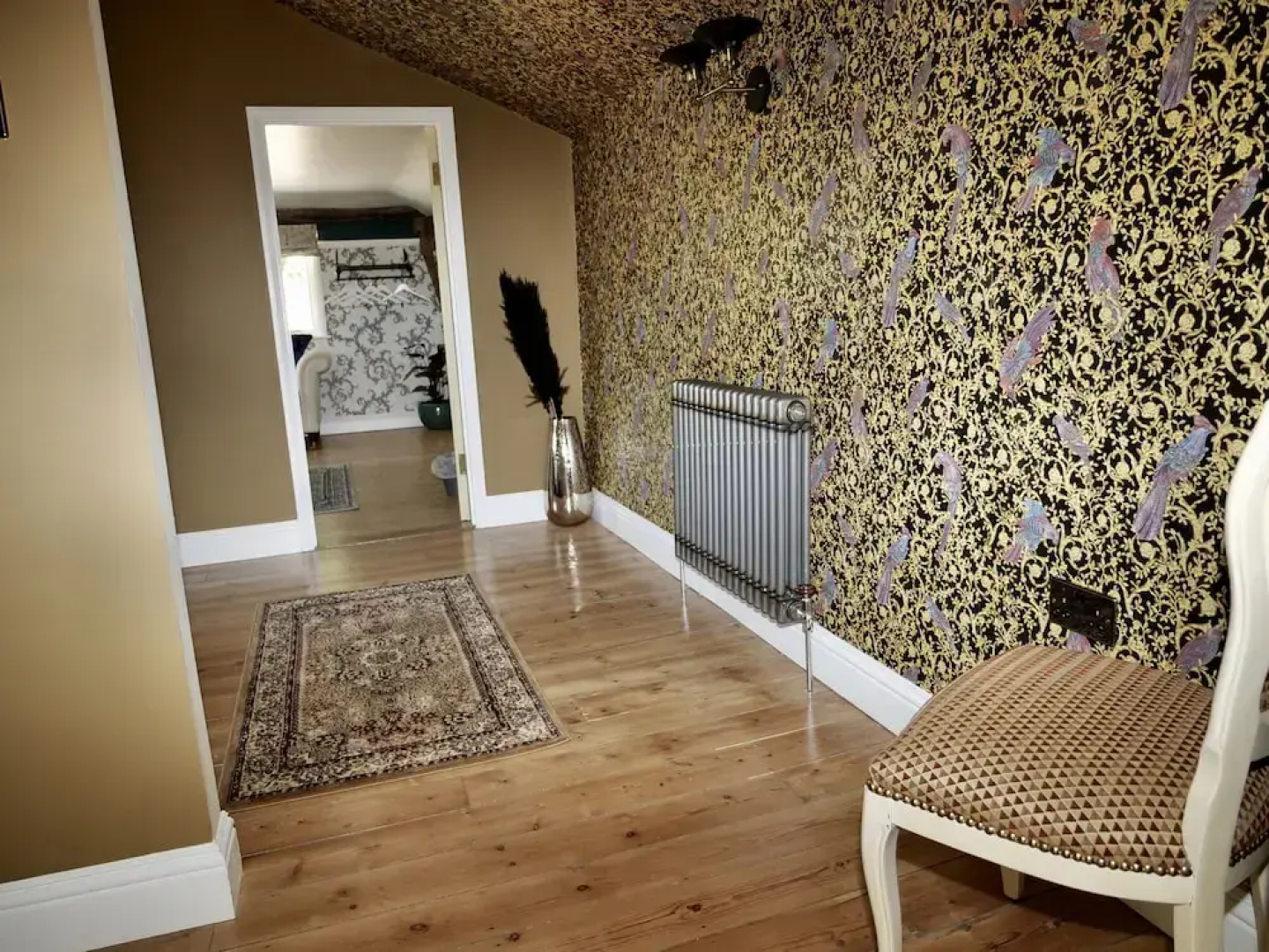 Luxury 9 Bed Manor House Hot Tub Cinema Room Skytv