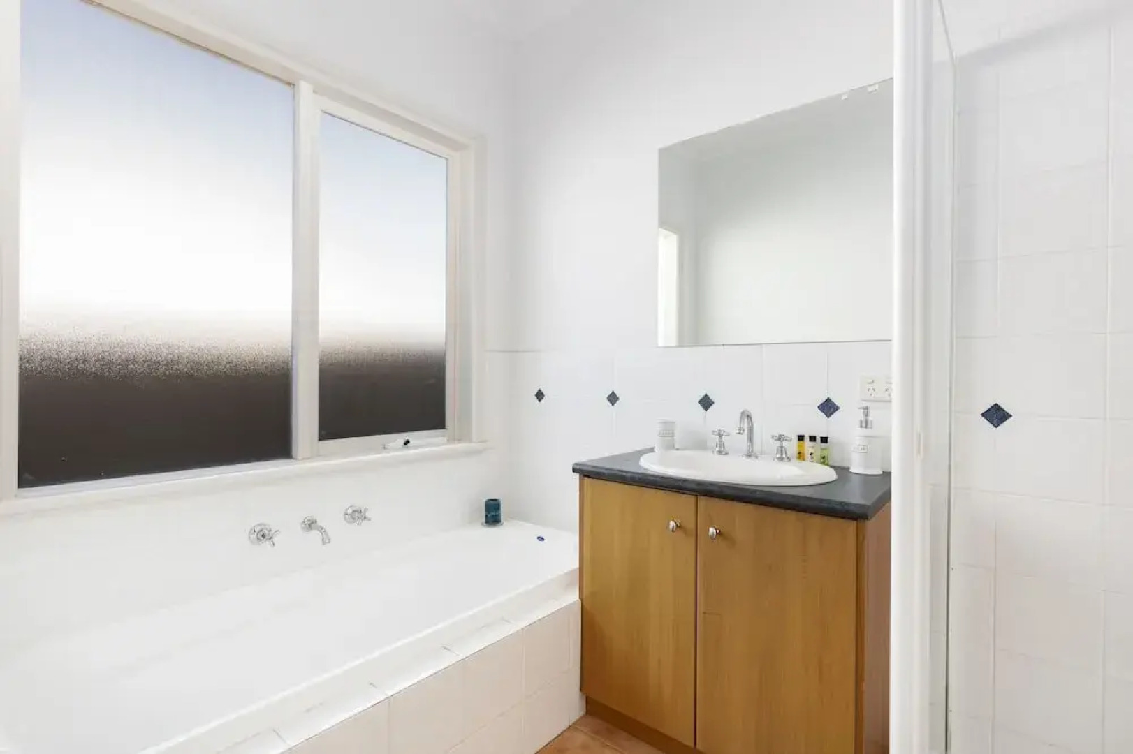 Tranquility in Cowes - Rejuvenate Stays