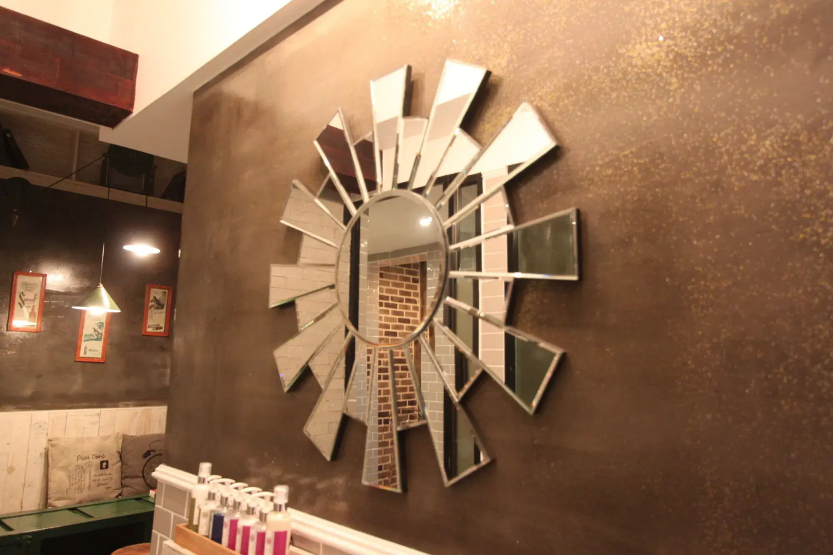 February Hotel Hwanggeum