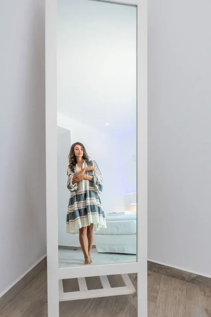 White Rock Milos Suites