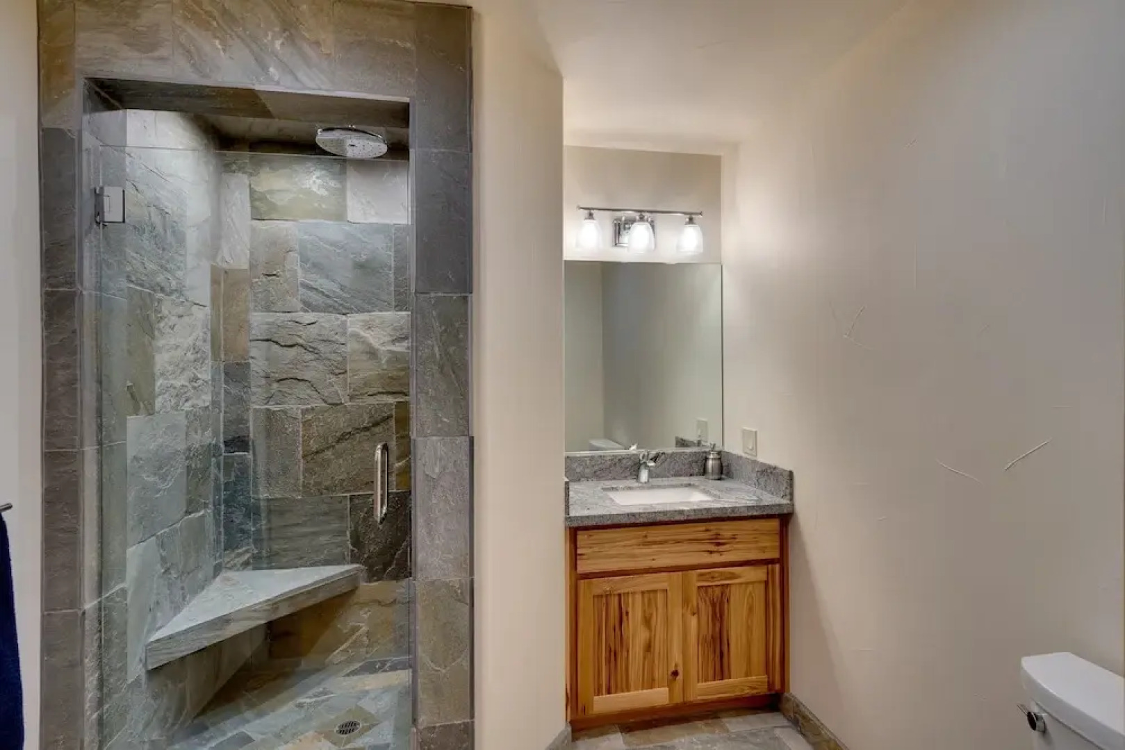 Tall Pine Chalet 3 Bedroom Home