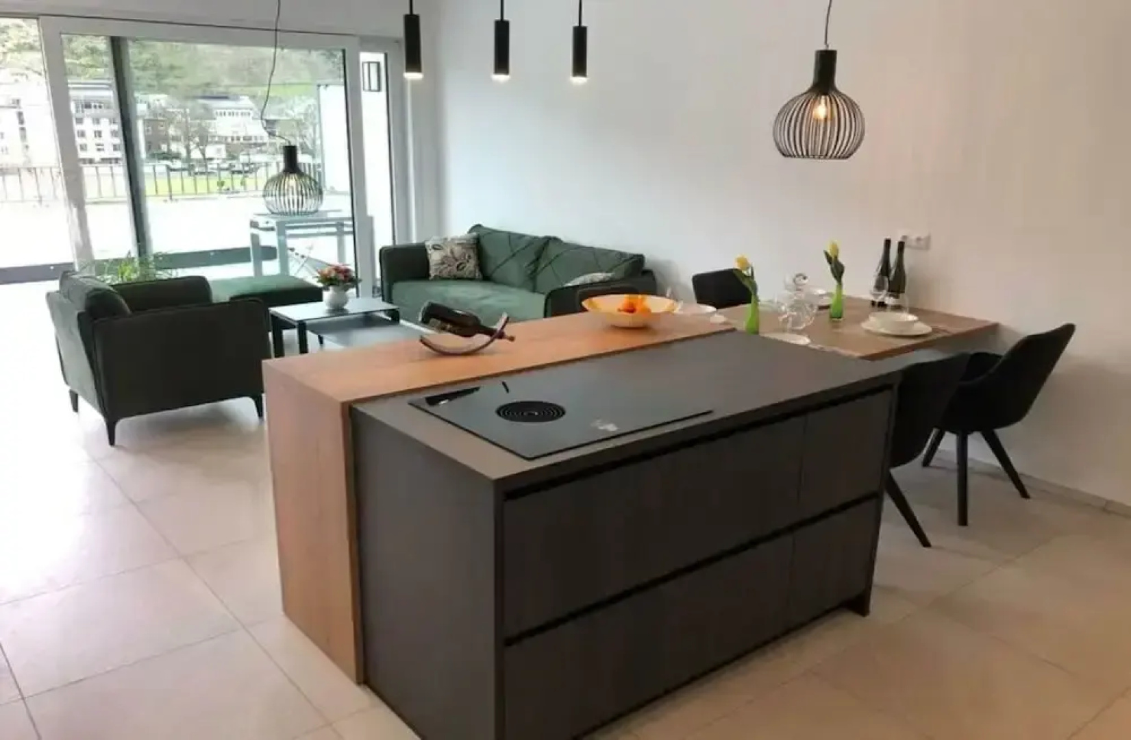 Penthouse Moselle Jewel I