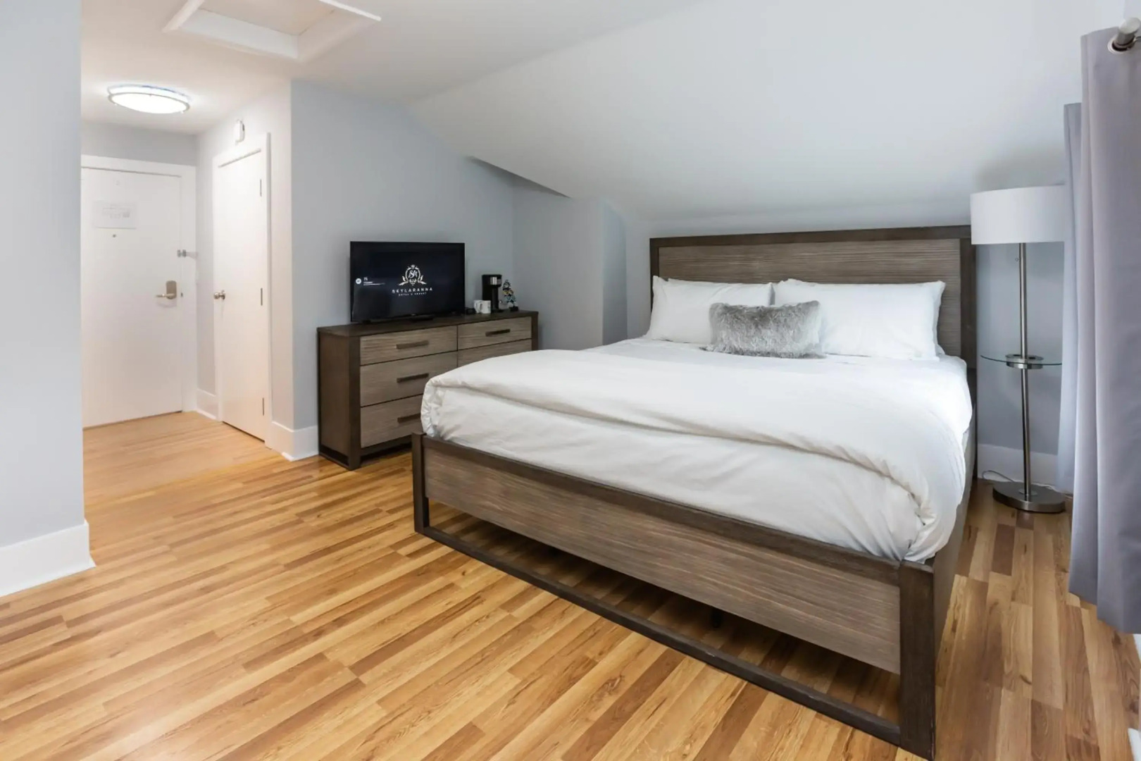 SKYLARANNA Resort & Spa