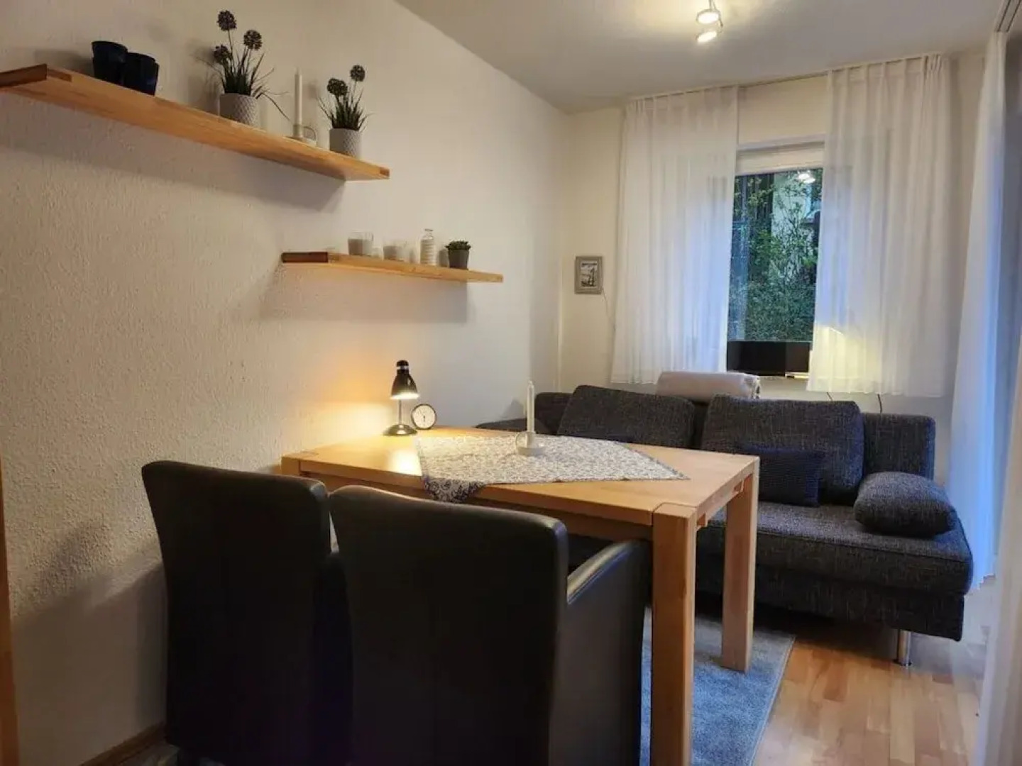 Sound of the sea Modern Retreat