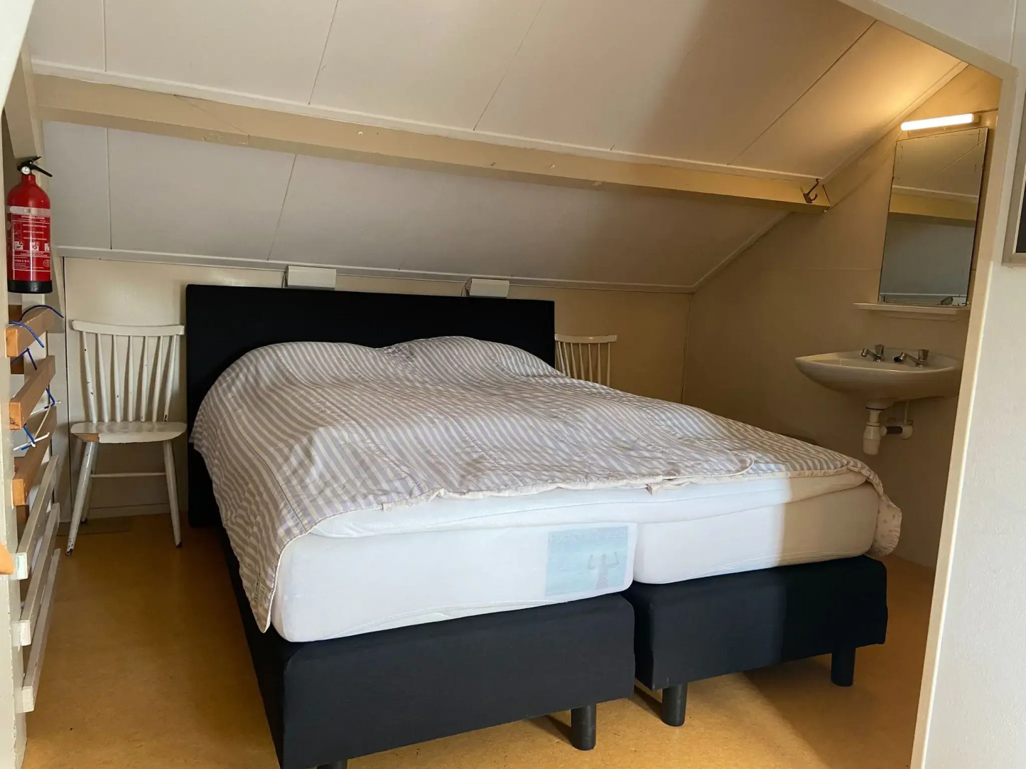 Quaint Mansion in Oploo with Terrace