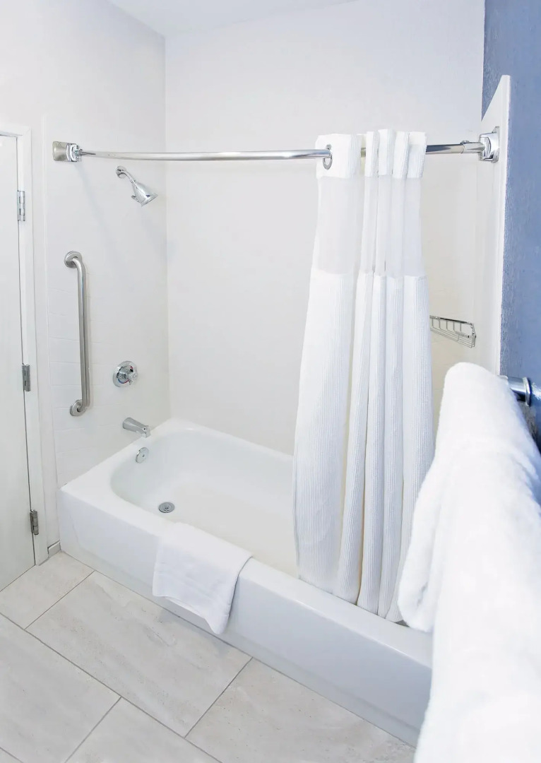 AmericInn by Wyndham Hays