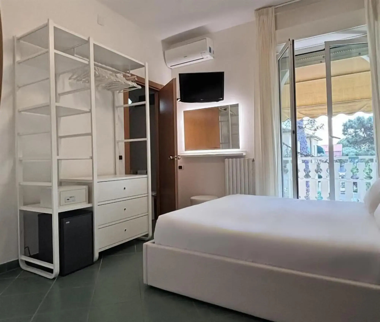 Family Hotel Pinetina Mare