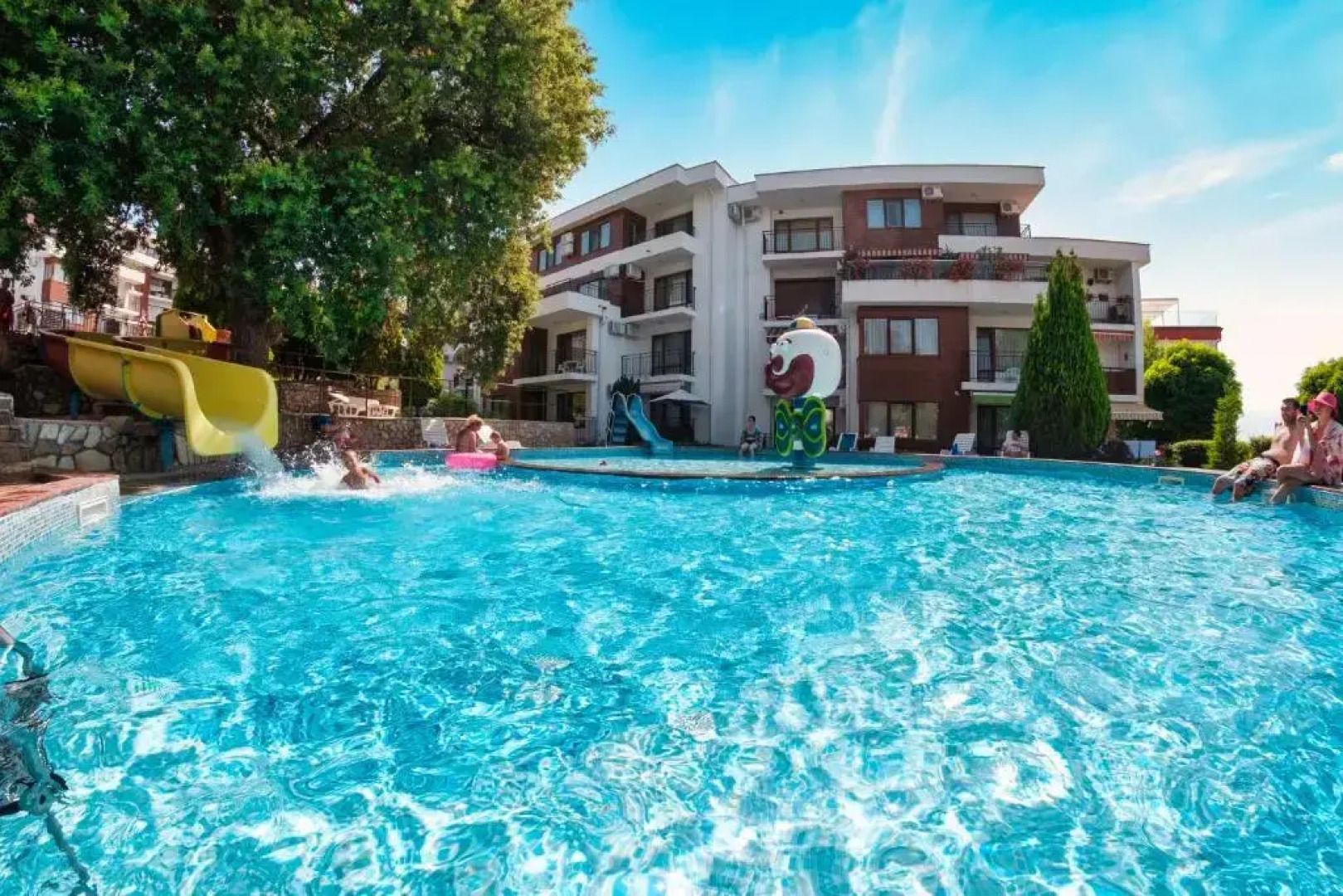 Messambria Fort Noks Beach Apartments