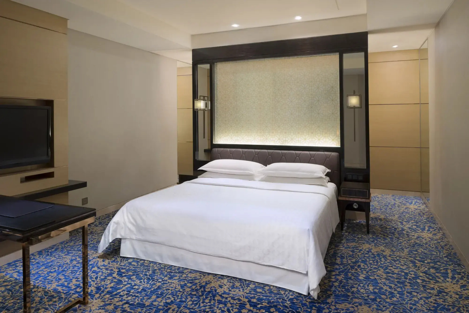 Sheraton Changchun Jingyuetan Hotel