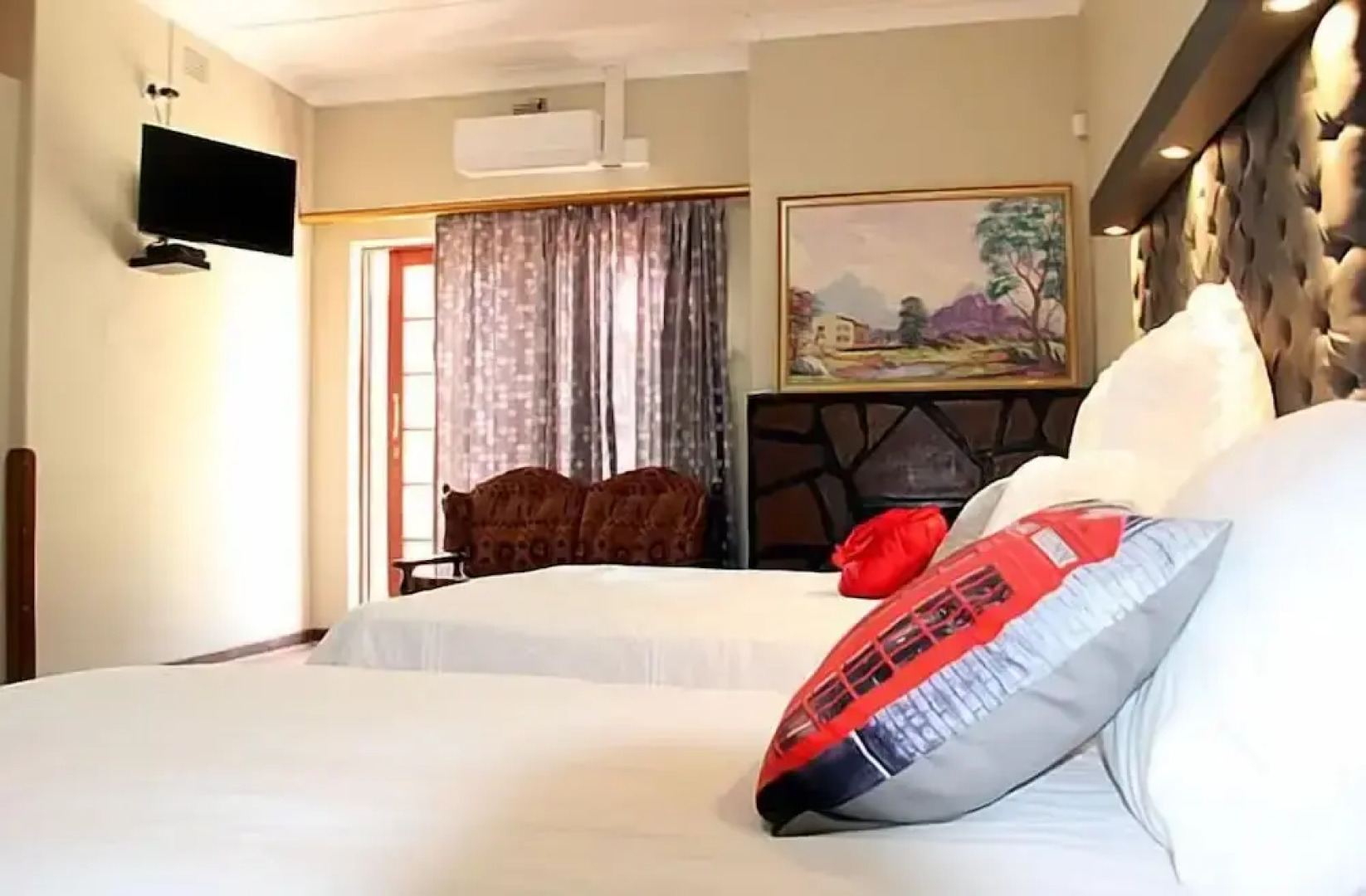 Airport Bed and Breakfast