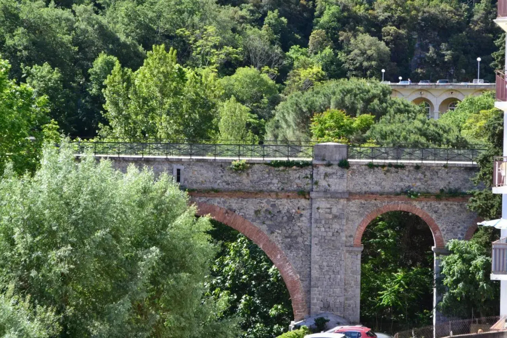 Studio a 100 Metres Des Thermes Vue Sur Montagne.