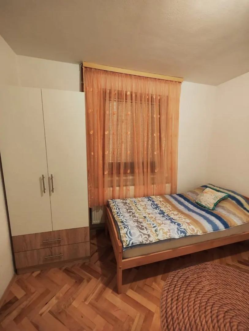 Vila Domm in Rakovica