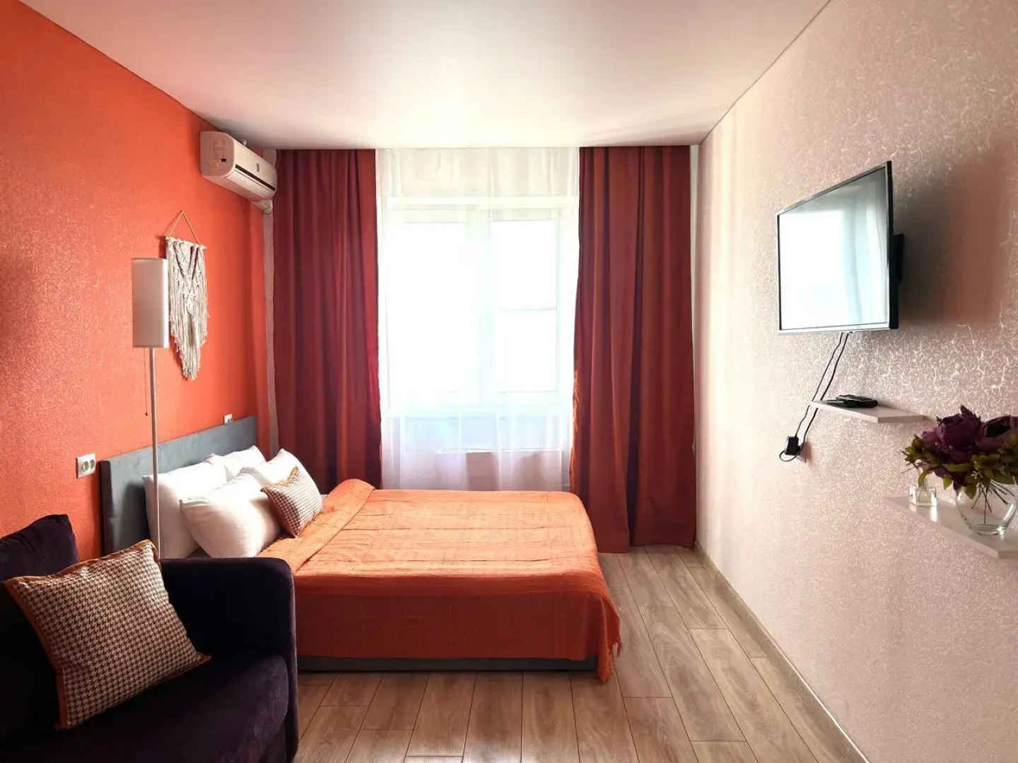 На Сутки на улице Чернышевского 98