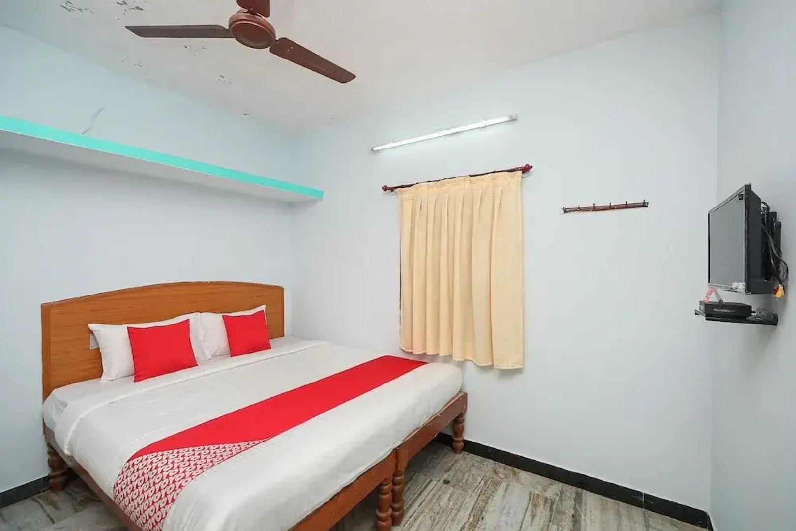 OYO 41072 Hill View Cottages