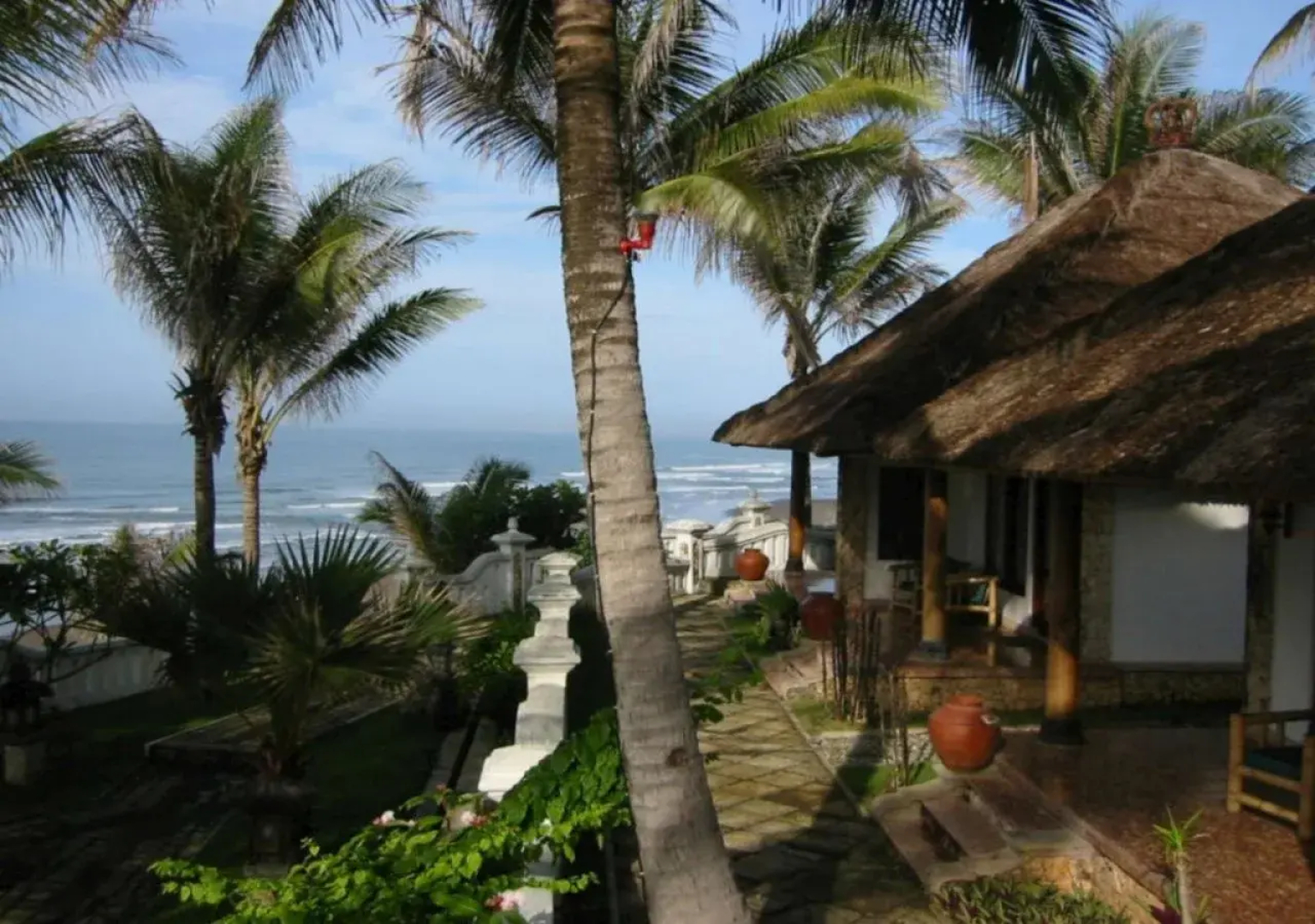 Queen of The South Resort