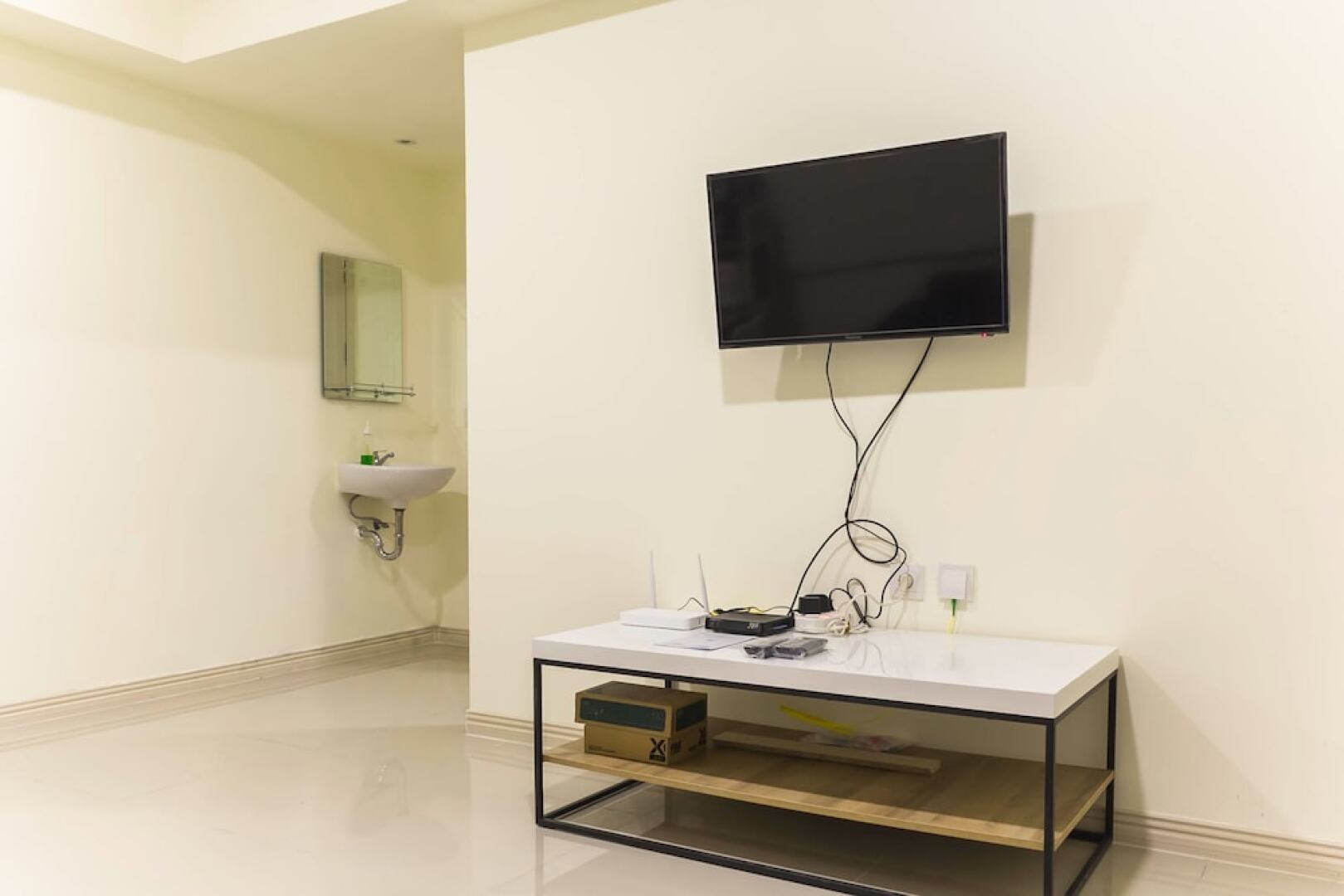 Comfortable 2Br Apartment At Meikarta