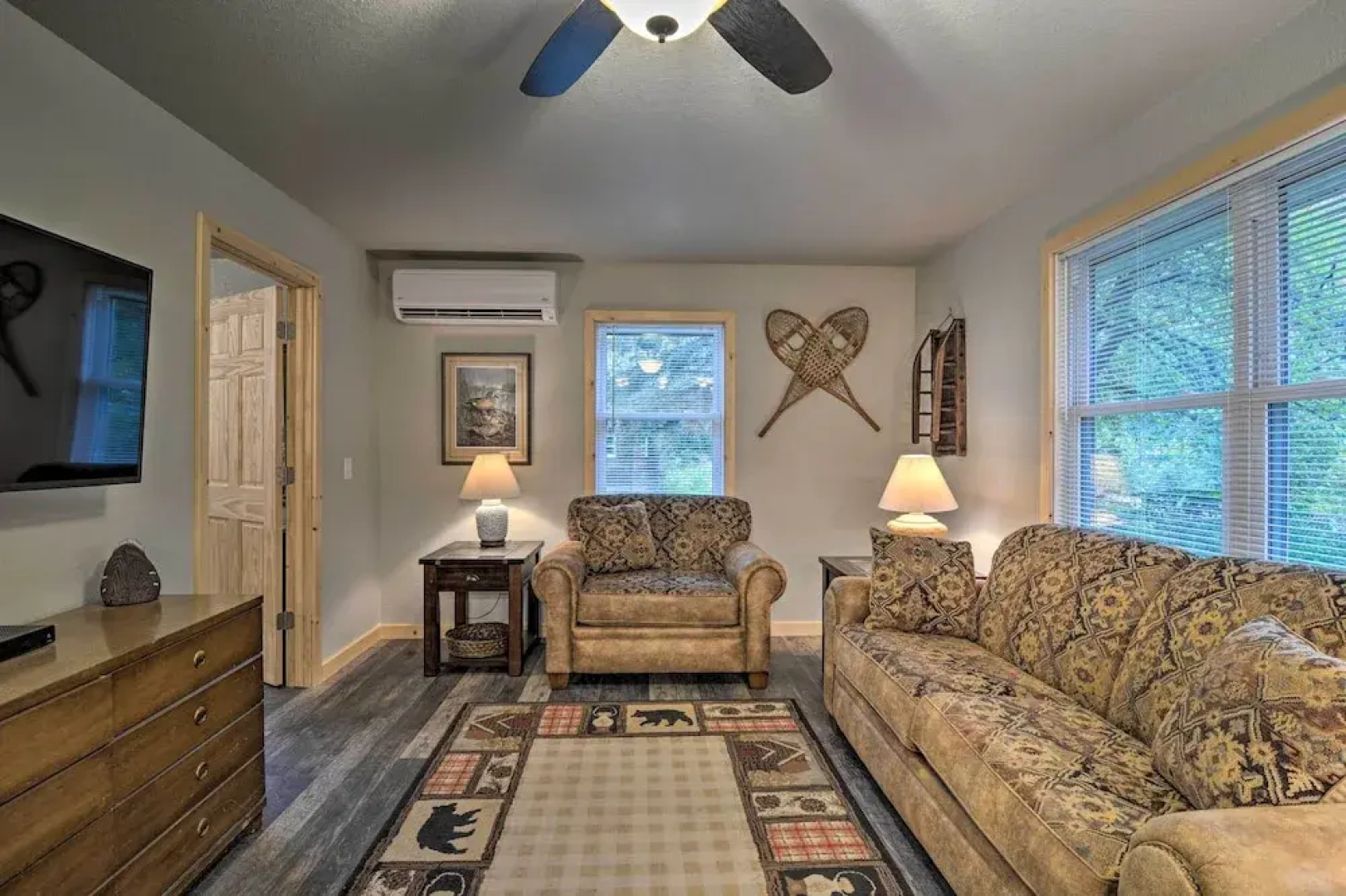 Pet-friendly Petoskey Area Cabin, Walk to River!