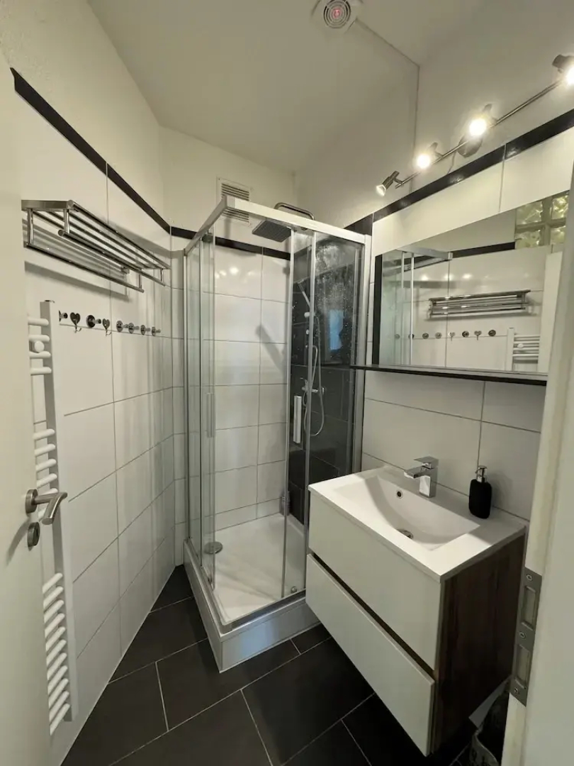 4 room cosy holiday apartment contactles
