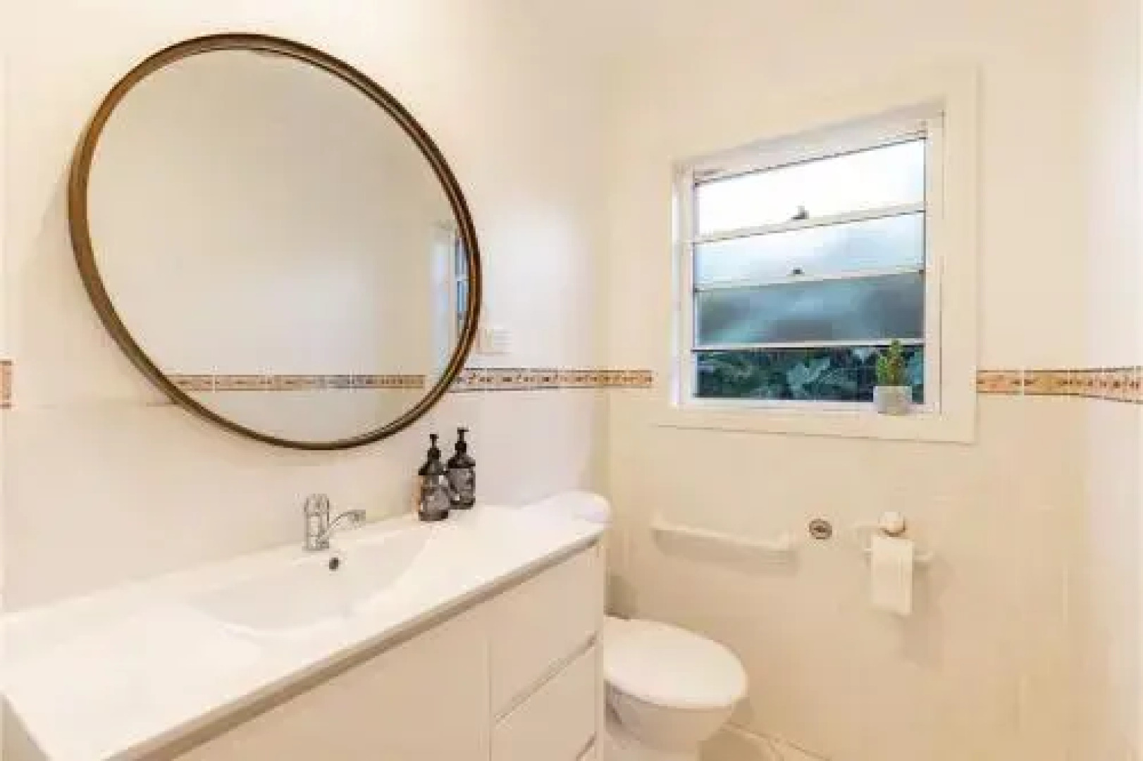 Bonito', 26 Bonito Street - Pet Friendly Housewith Aircon