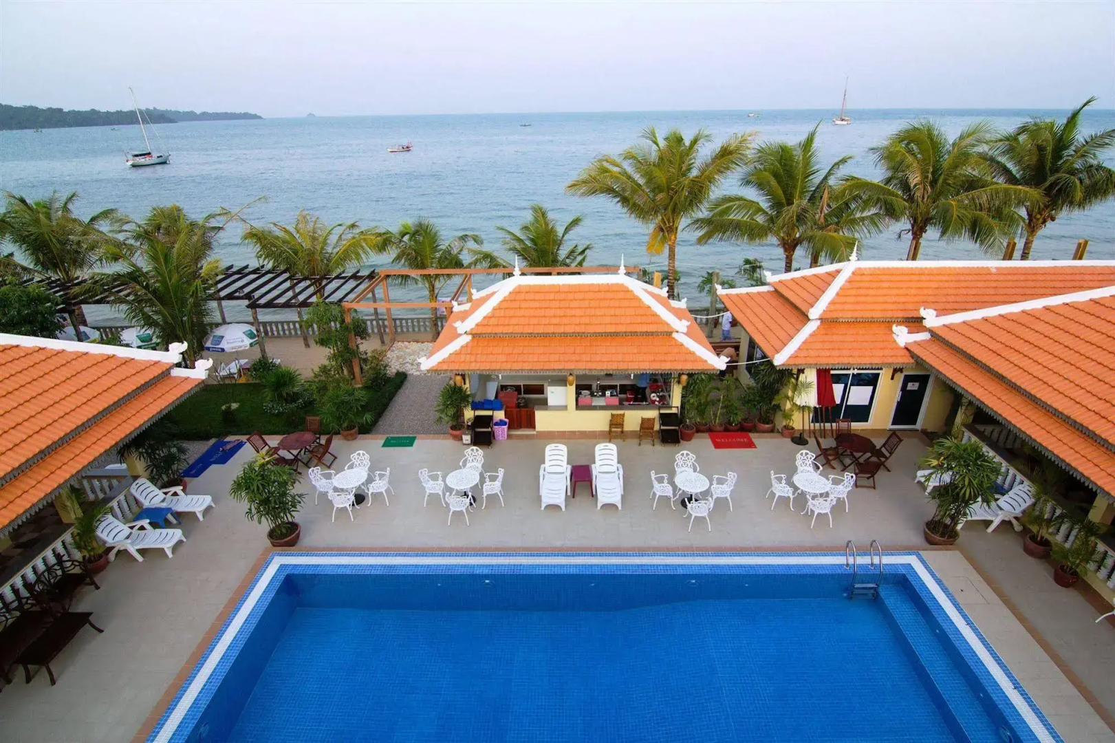Golden Sea Beach Hotel