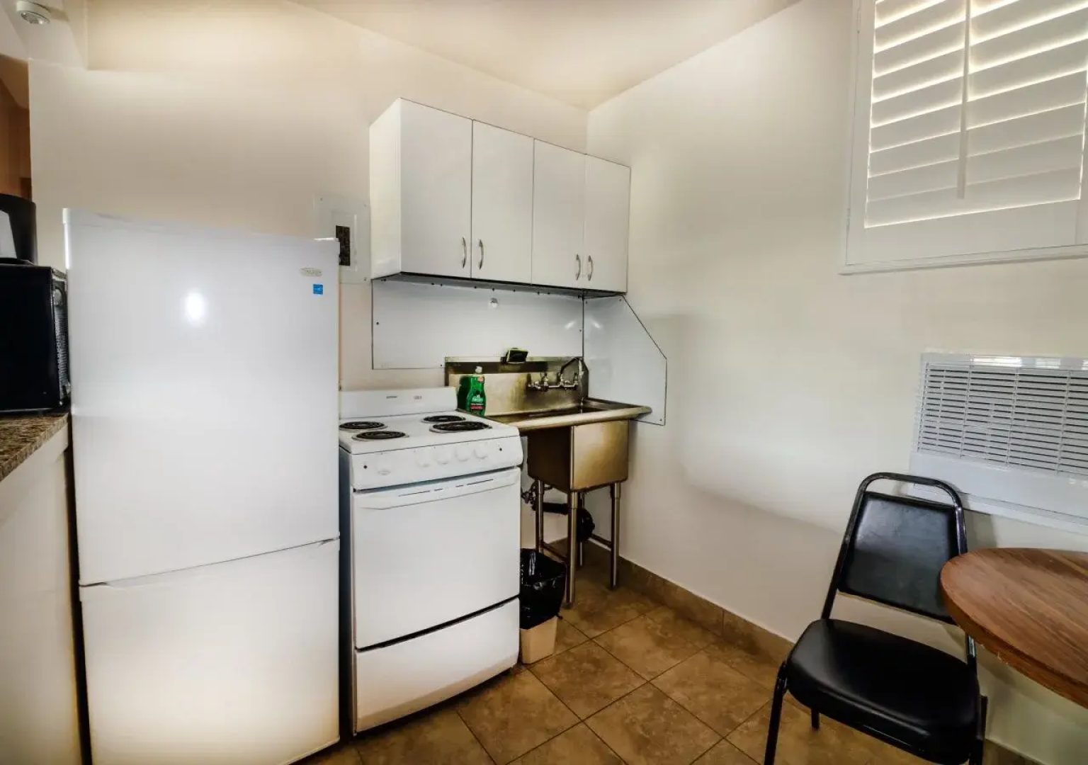 Dunes Inn - Wilshire