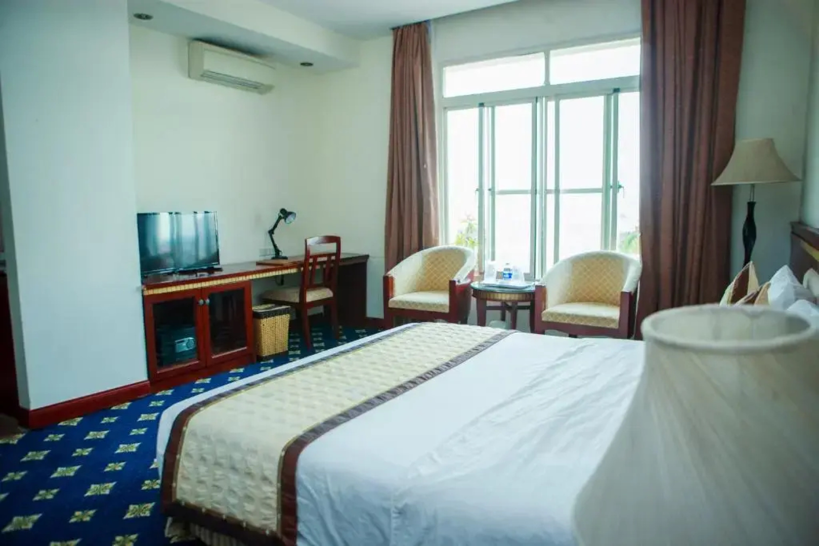 Ngan Ha Hotel