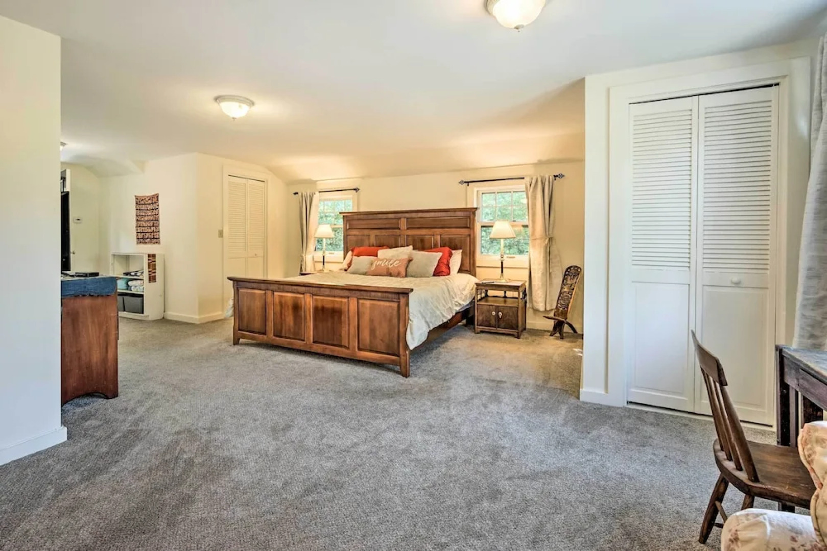 Londonderry Retreat ~ 3 Mi to Lowell Lake!