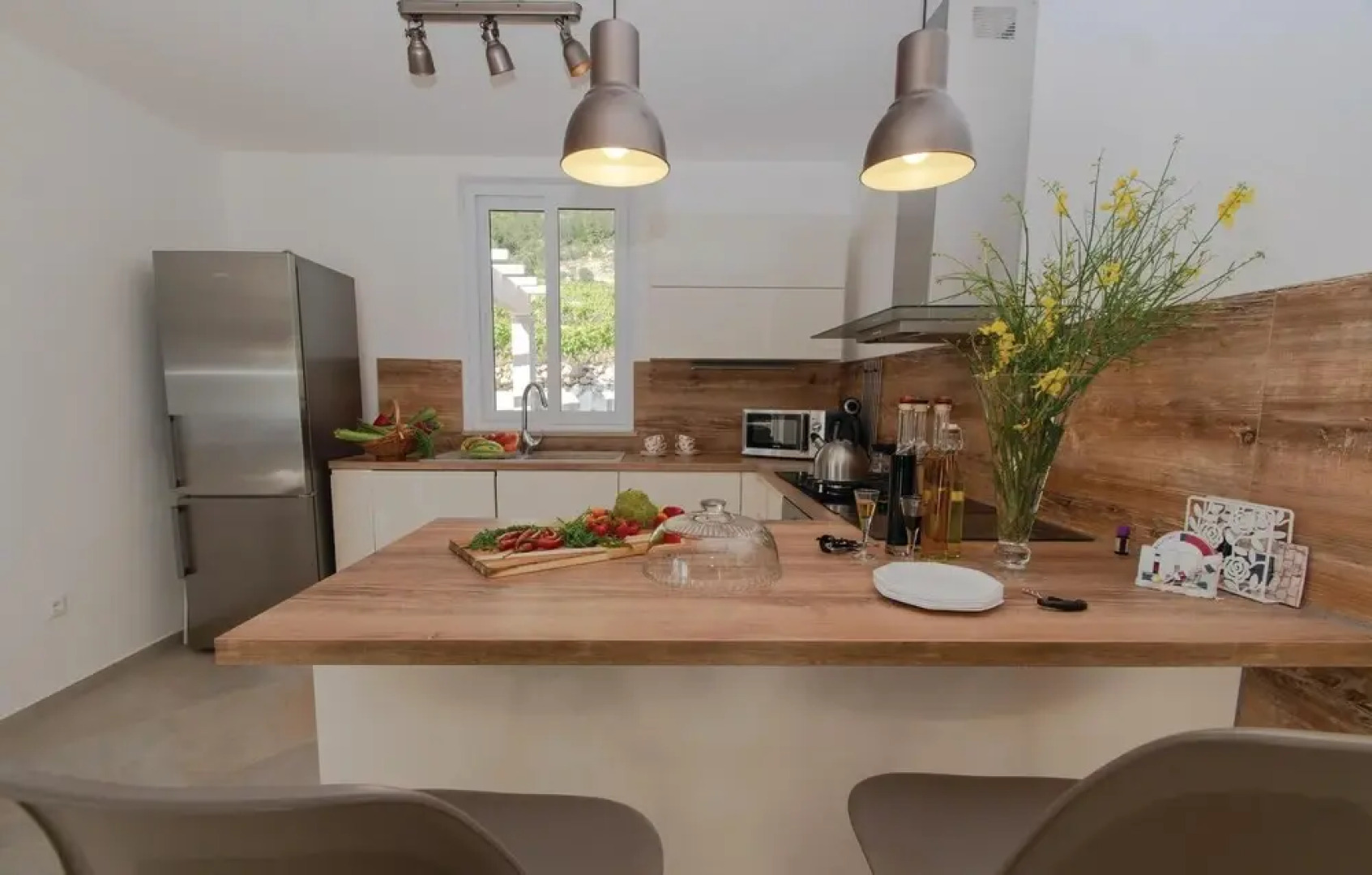 Beautiful Home in Dingac With Wifi and 3 Bedrooms