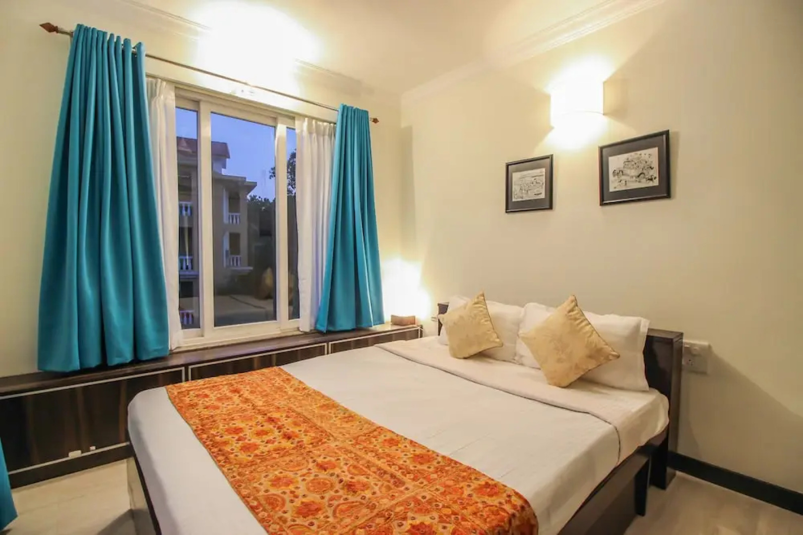 OYO 10801 Home Pool View 2BHK Siolim