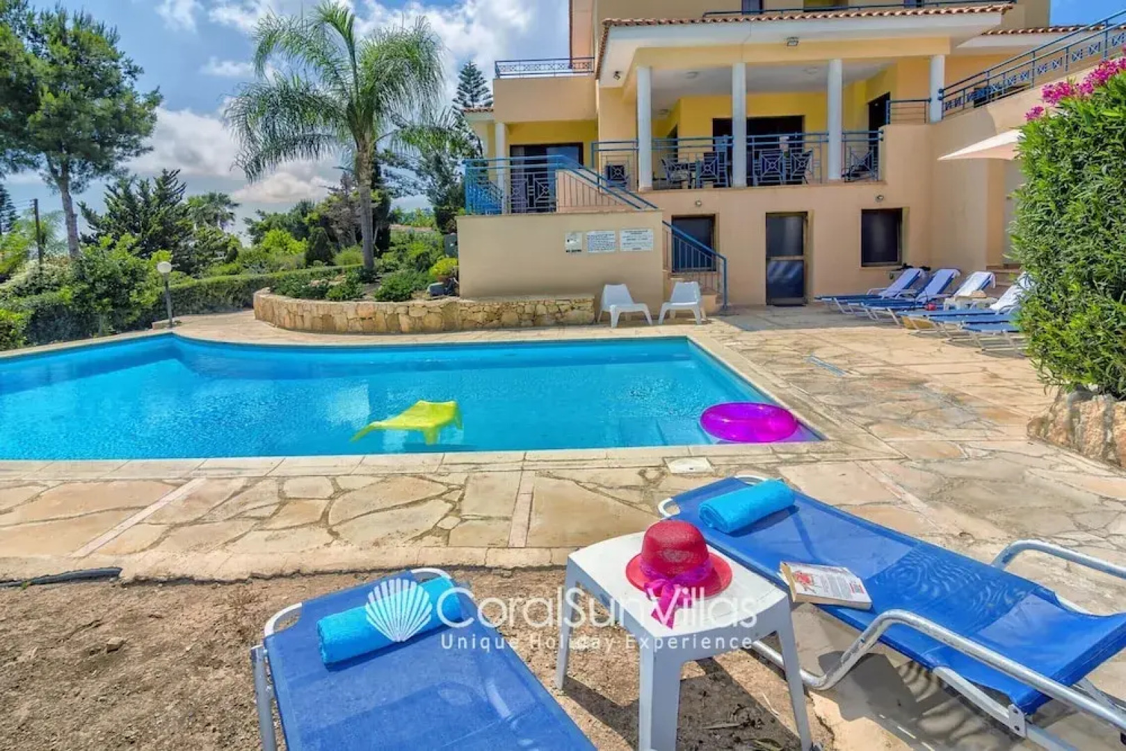 Exceptional Large Villa, Free Heated Pool 1 NOV - 15 Jan, Privacy,prime Location