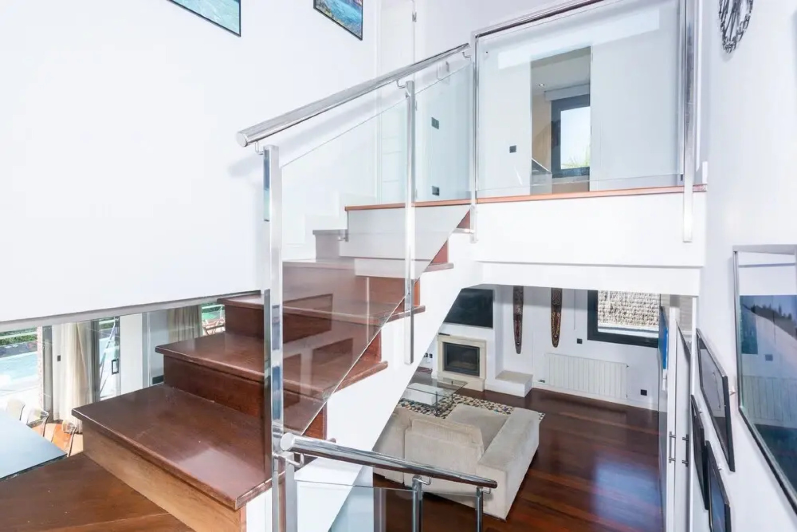 HomeHolidaysRentals Adonis