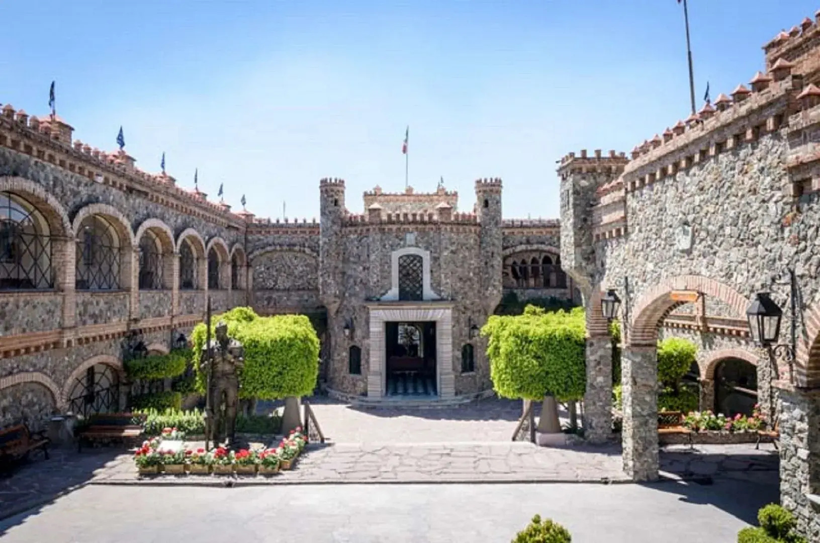 Hotel Castillo Santa Cecilia