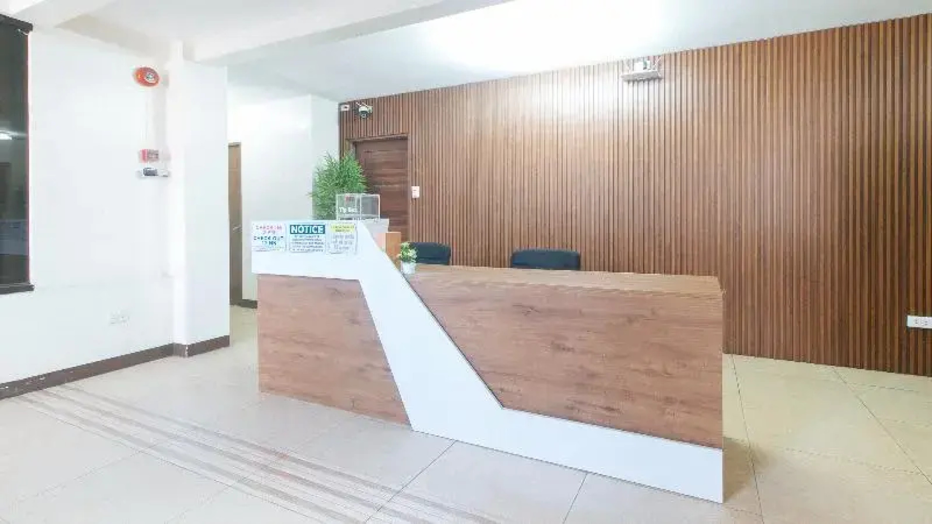 Reddoorz @ Rj's Bldg Near Lyceum Gen. Trias Cavite