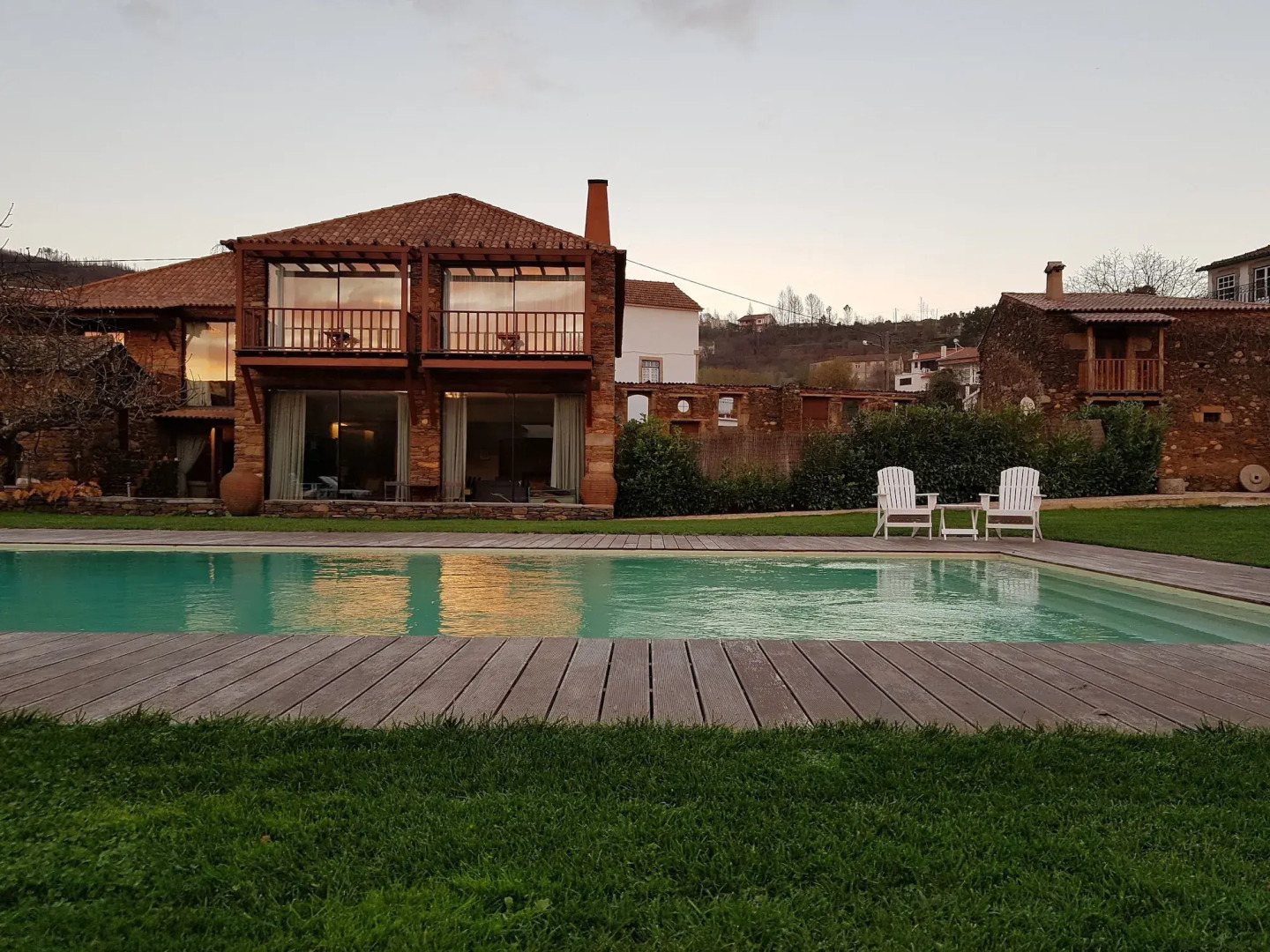 Casa de Baixo - Petit Hotel