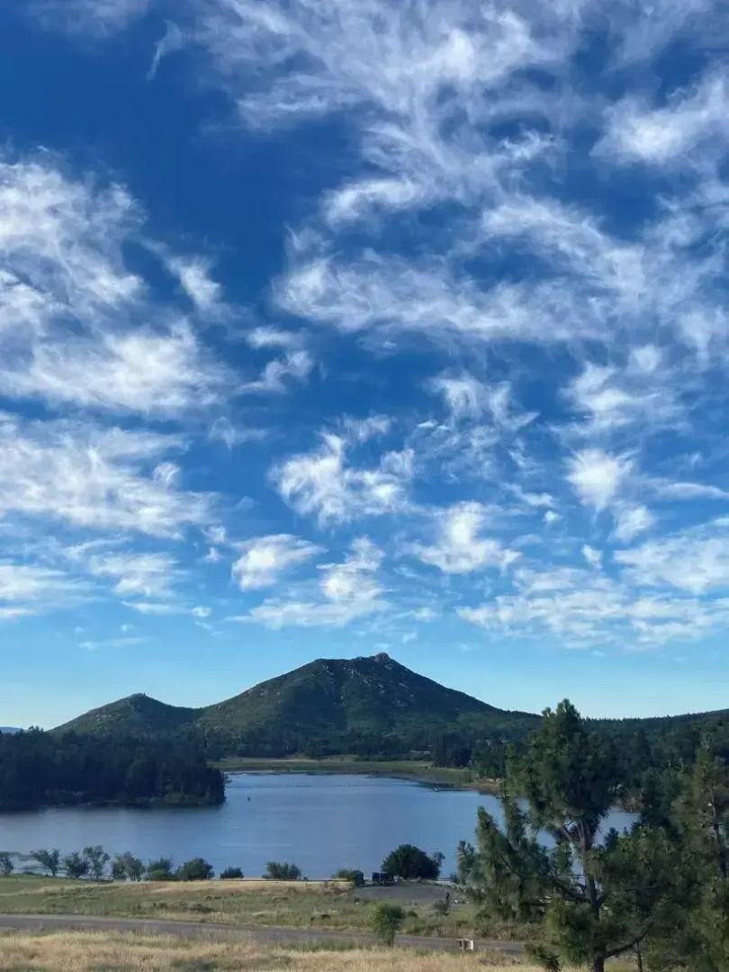 Quiet Mind Mountain Retreat