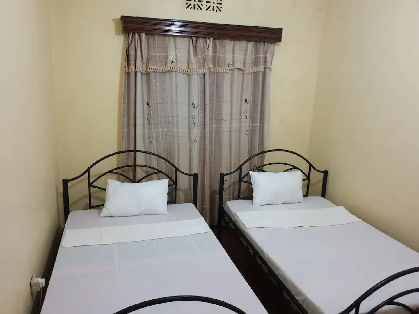 Shanty Town Doctor's Home