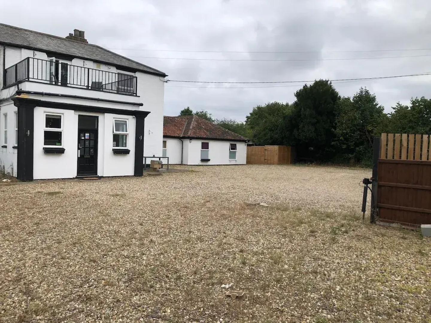 The Hare And Barrel Hotel